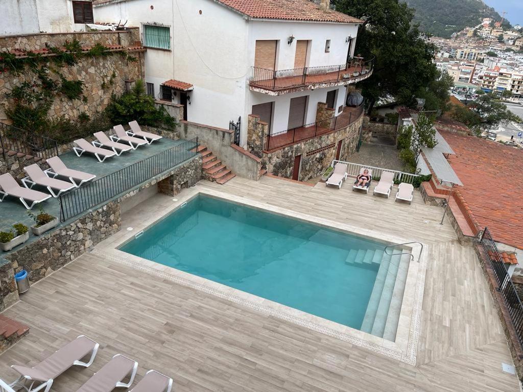 Lets Holidays Sea Views & Pool In Sa Gabarra *